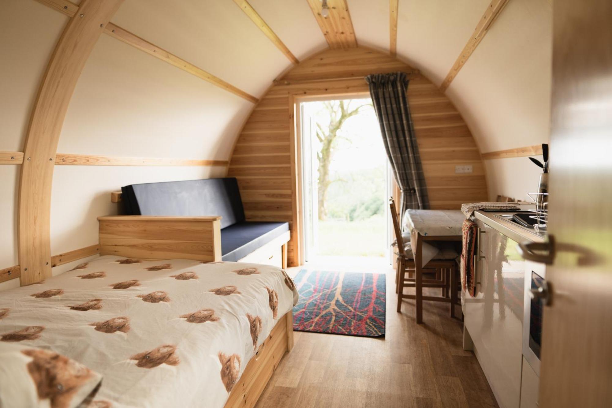 Rivendell Farm By Wigwam Holidays Carmarthen Rom bilde